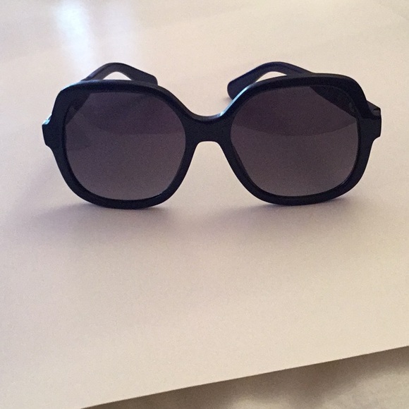 Marc Jacobs Accessories - MARC JACOBS BLUE SUNGLASSES
